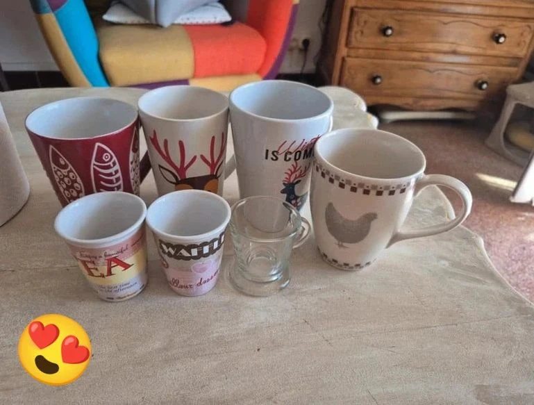 Lot 6 divers tasses